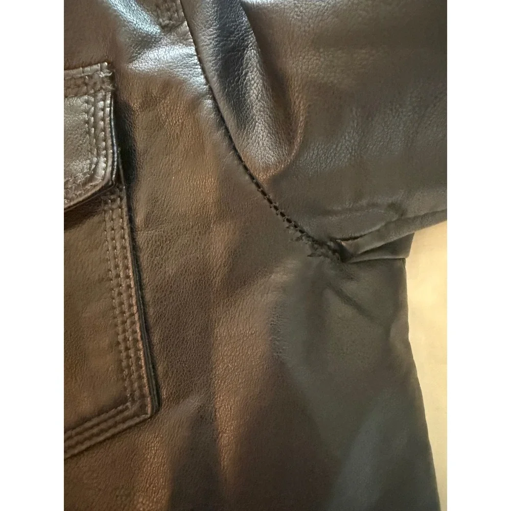 Levis Mens Black Faux Leather Sherpa Trucker Jacket Size S‎ Bomber Full Zip - Picture 12 of 13